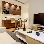 Nestor&jeeves - Modern Rock - - Very Close Sea Apartment *