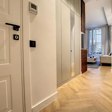 Nestor&jeeves - Modern Rock - - Very Close Sea Apartment *